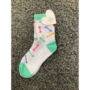 Kids Arrow Pattern Crew Socks With Green Trim